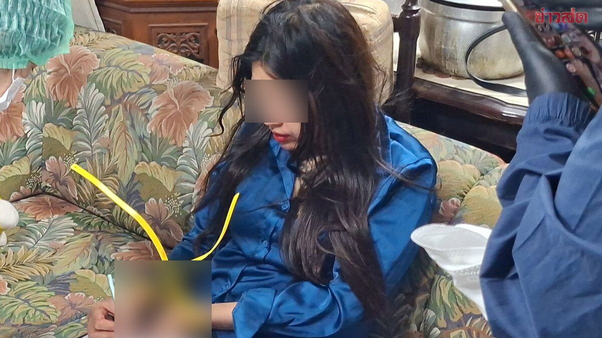 เมียสาว วัย 30 ปี เมาเข้าบ้านไม่ได้ โมโหทุบประตูพัง คว้ามีดแทง ผัว วัย 63 ปี กว่า 10 แผล เสียชีวิต