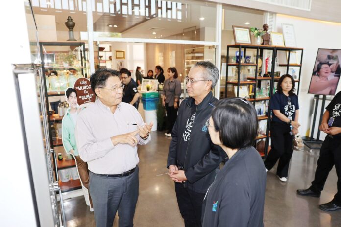 หลาก@หลาย