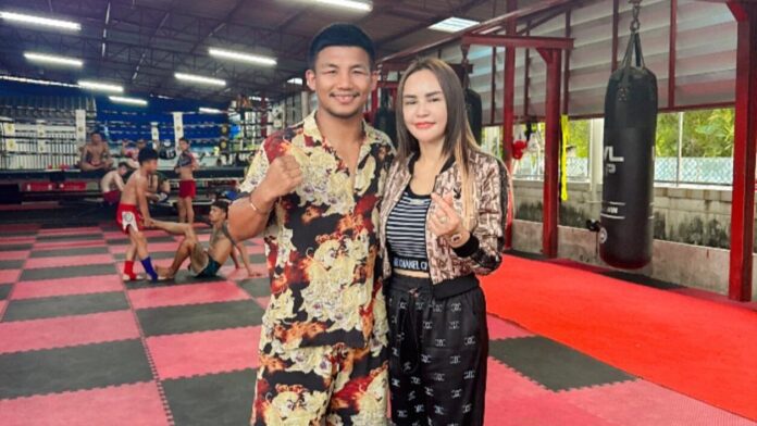 ซ้อเอ๋ 