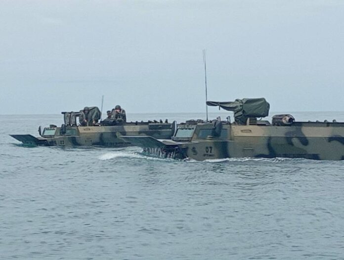 กองทัพเรือ 