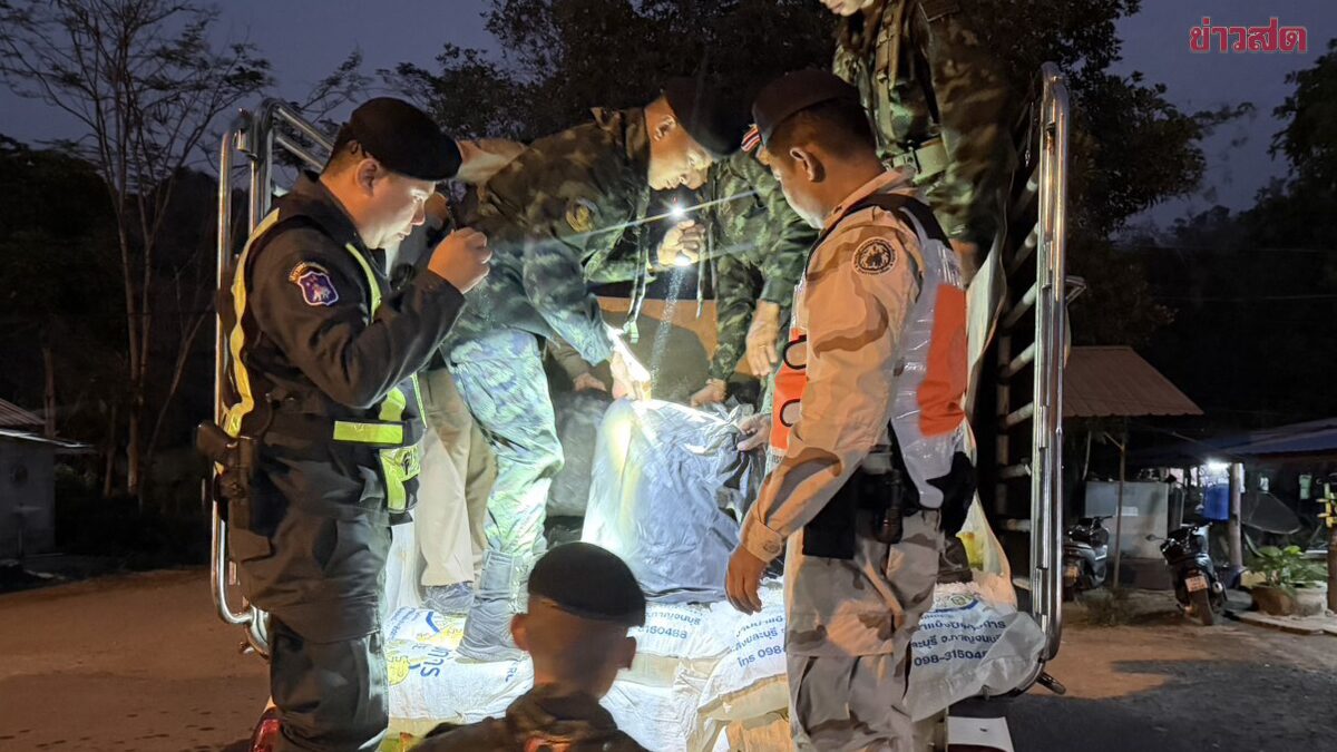 น้ำแข็งบังหน้า น้ำมันซุกท้ายรถ ทหารรวบกระบะลอบขน 1,260 ลิตร ขายเมียนมาลิตรละ 100