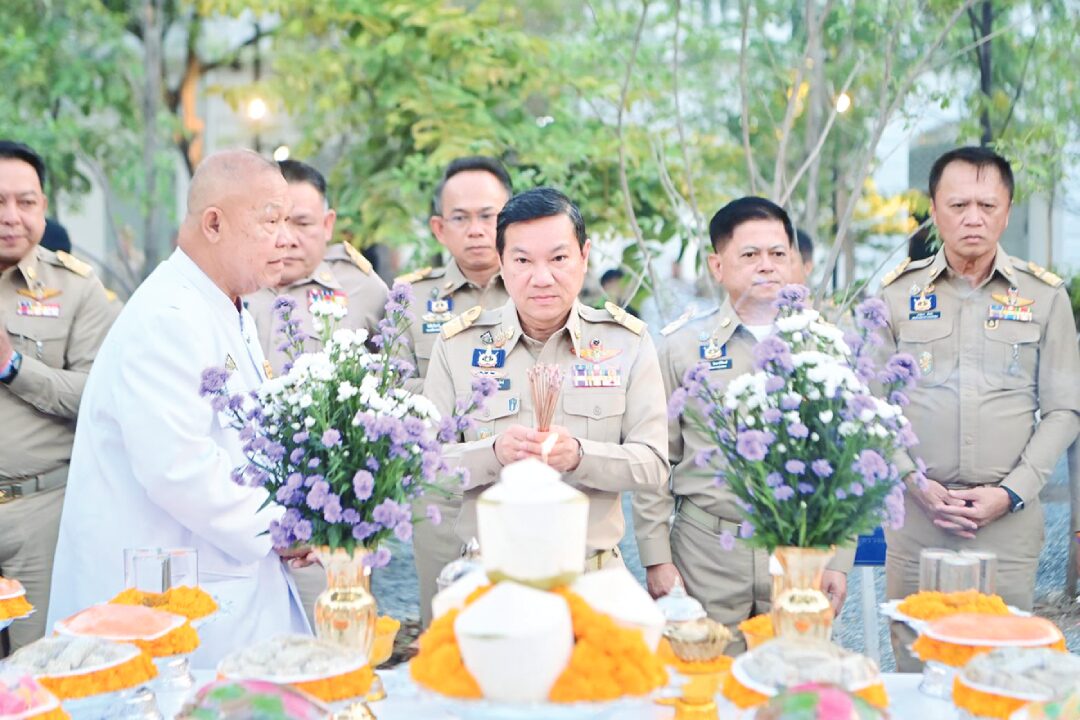 สดจากหน้าพระ