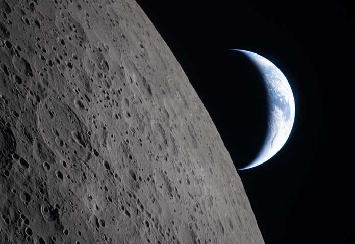 ในภาพนี้ซึ่งจัดทำโดย NASA ลูกเรือของยานอาร์เทมิส II ได้บันทึกภาพขณะที่โลกกำลังลับขอบฟ้าไปหลังดวงจันทร์ ระหว่างการบินผ่านดวงจันทร์ในวันจันทร์ที่ 6 เมษายน 2569