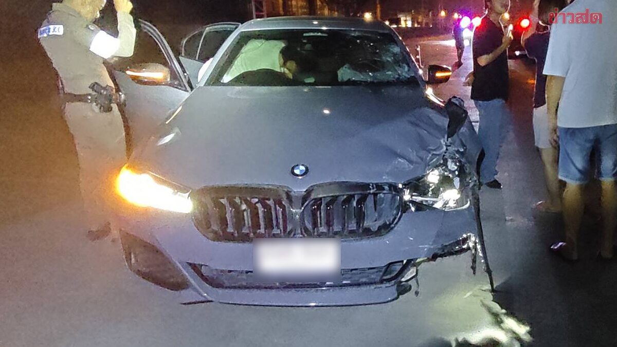 BMW พุ่งเสยท้ายจยย. ไรเดอร์ กระเด็นเสียชีวิตสลด เผยนาทีเศร้า