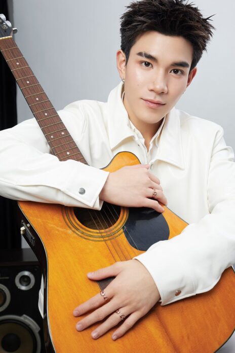 สดจากเยาวชน