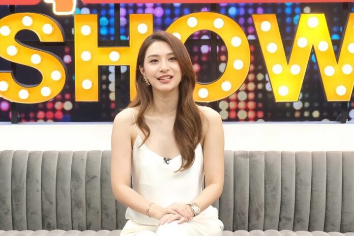 มิว นิษฐา รีวิวชีวิตคู่ 6 ปี ลุ้นมีลูกคนที่สาม มาริน-มาคิน เติมเต็มชีวิต 