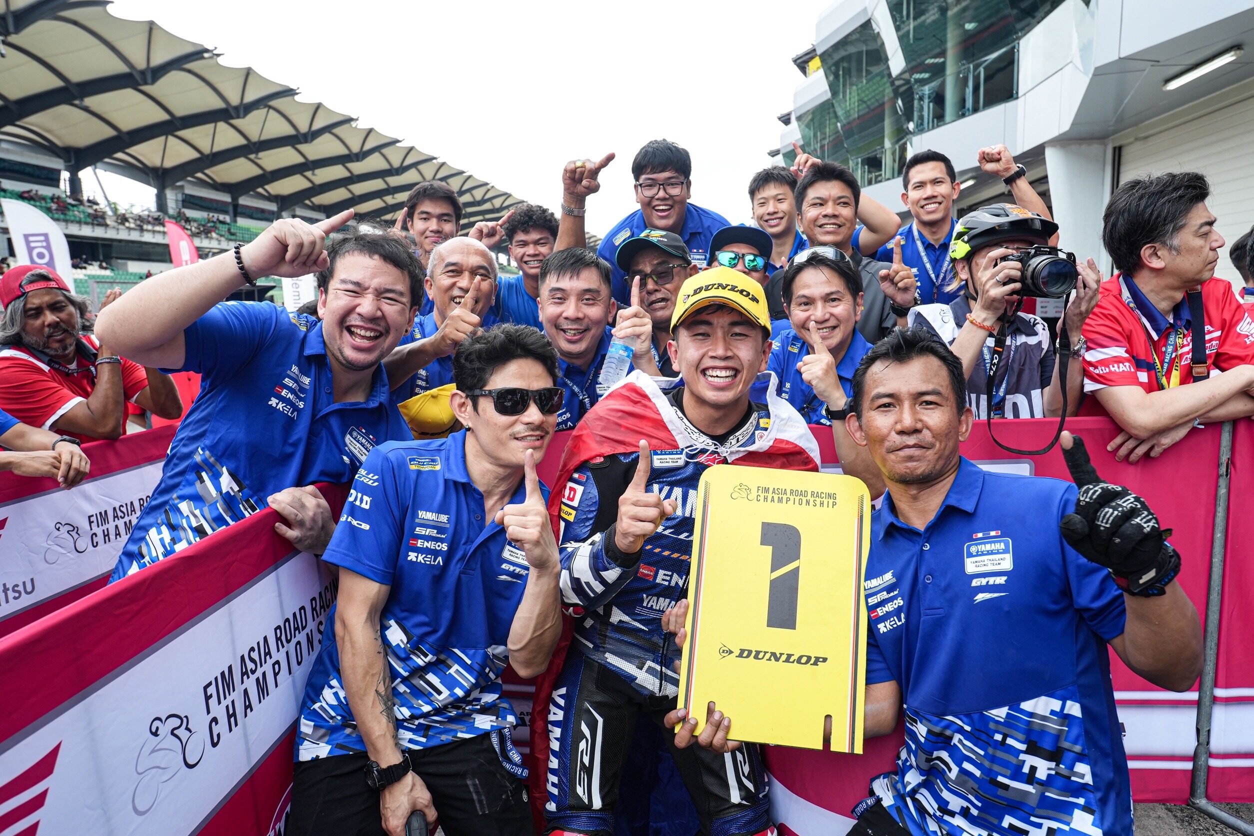 “ยามาฮ่า ไทยแลนด์ เรซซิ่ง ทีม” ระเบิดฟอร์มเก็บ 2 ชัยชนะ 3 โพเดียม ไอเดีย เหมาชัย AP250