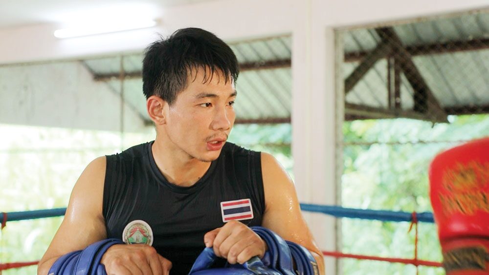 สดจากเยาวชน - หมัดของโอกาส ในสังเวียนเด็กสู้