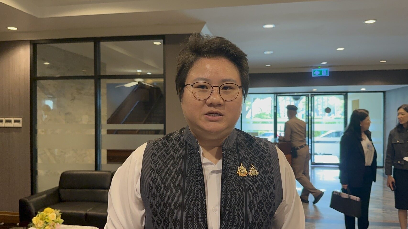 น.ส.แนน บุณย์ธิดา สมชัย รมช.ดิจิทัลเพื่อเศรษฐกิจและสังคม ในฐานะโฆษกพรรคภูมิใจไทย