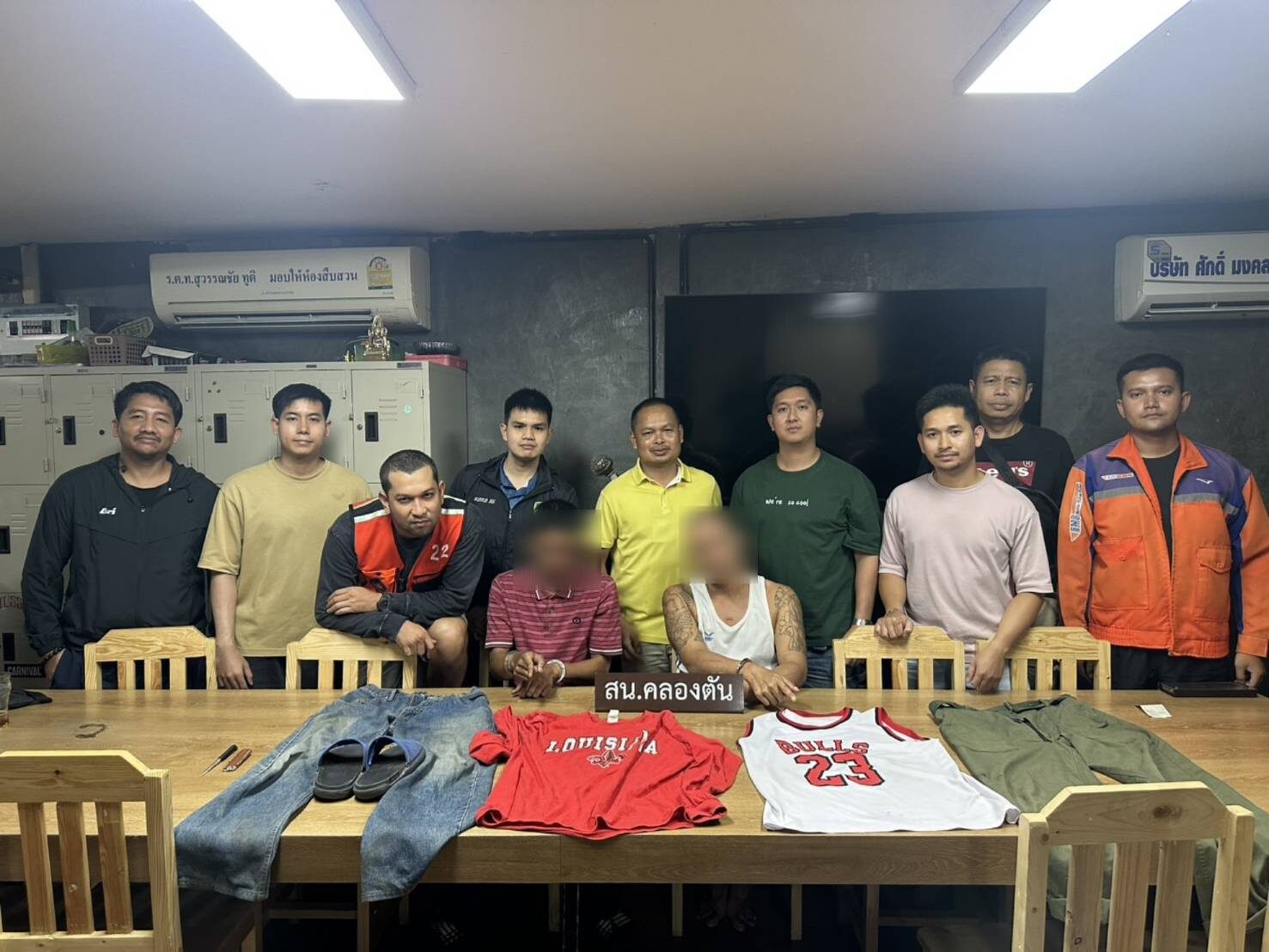 สืบคลองตัน รวบ 2 คนร้าย คดีตามตัวอื้อ ก่อเหตุชิงทรัพย์ รวดเร็วภายใน 24 ชั่วโมง