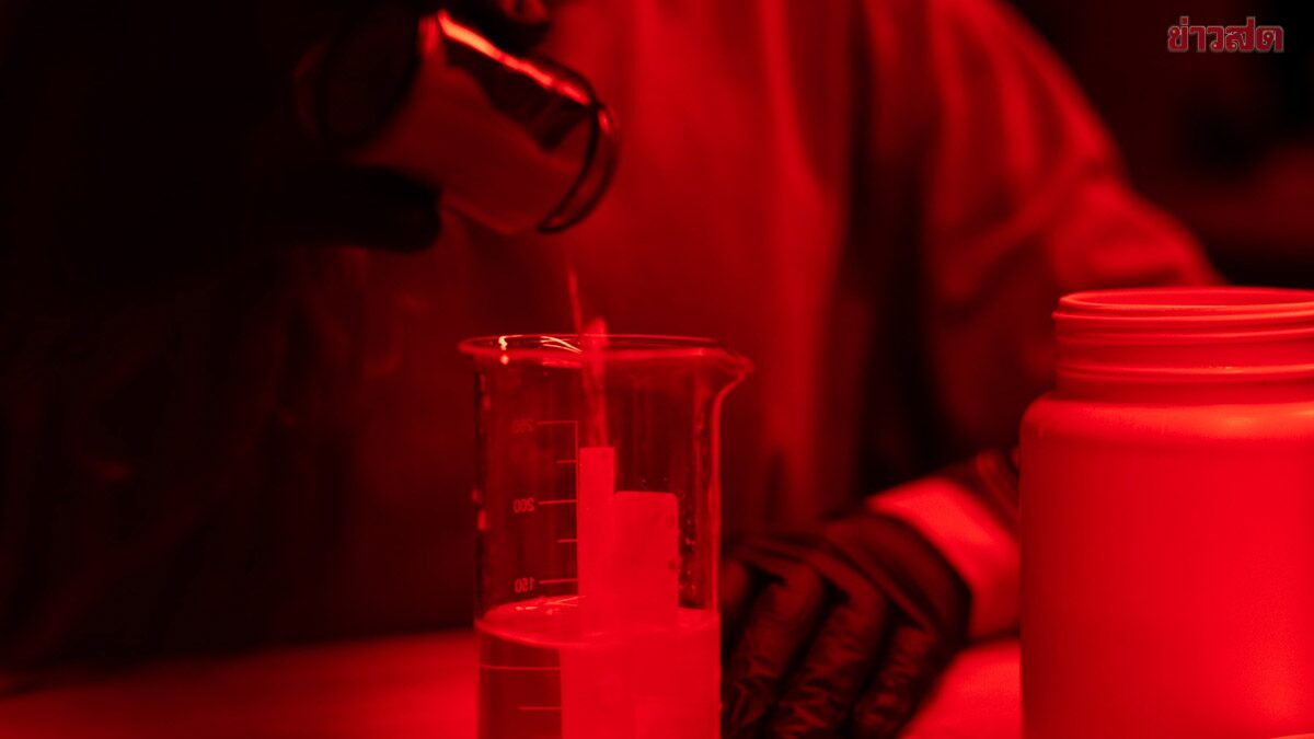 เปิดเหตุจูงใจ! คดีวางยาพิษในแล็บมหาวิทยาลัย ปมชวดเลื่อนขั้น ใช้ AI ก่อนลงมือ