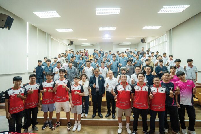 ไอคิวทะลุฟ้า