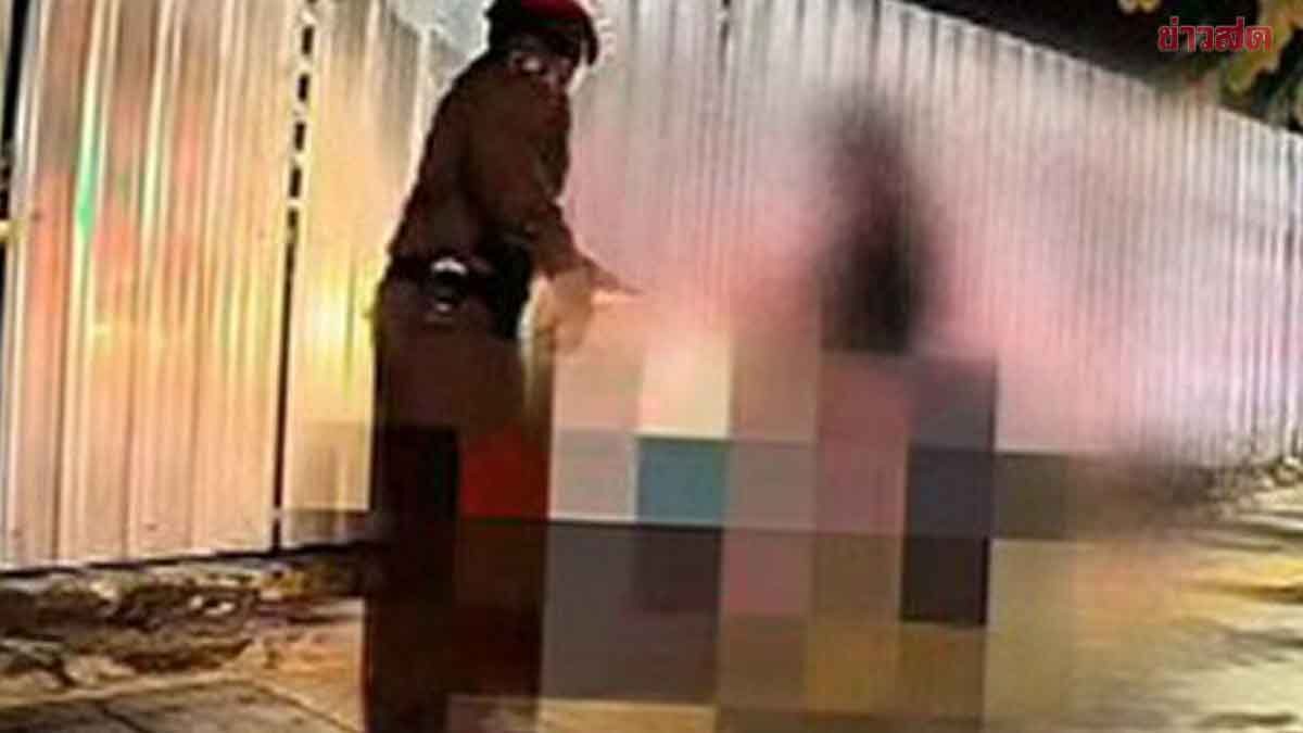 โจ๋17โดน4ข้อหา ขี่จยย.บนทางเท้า หัวร้อนโดนตร.จับ โวยเดี๋ยวให้พ่อไปเคลียร์