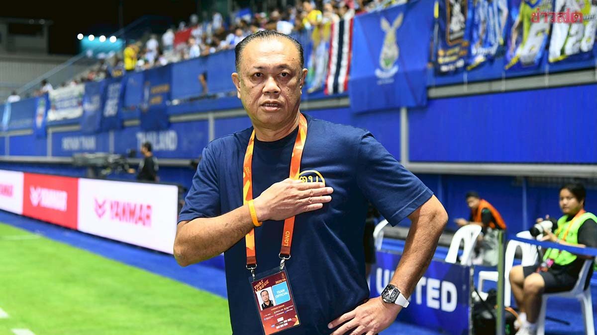 เนวิน ปลุกใจ บุรีรัมย์ก่อนเกมลีกคัพ ประกาศเป้าหมาย 3 รายการในเดือน เม.ย.