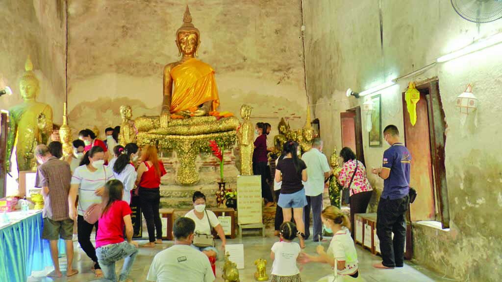 เที่ยววัดวันหยุด – ไหว้พระ‘หลวงพ่อโต 300 ปี’  วัดอินทาราม-สมุทรสงคราม