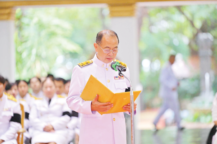 สดจากหน้าพระ - จัดพิธีเจริญพระพุทธมนต์-ตักบาตร ถวายราชกุศลกรมสมเด็จพระเทพฯ