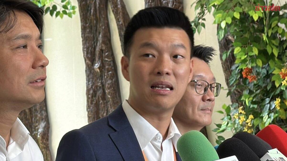 ‘เท้ง’ เบรกลูกพรรคขอคุยกันภายในให้จบ ชี้ ต้องยึดเอกภาพหลัง ‘ปิยบุตร-วิโรจน์’ วิจารณ์ยับ