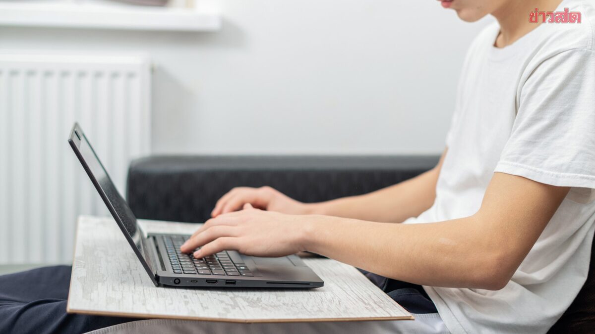 ลูกชายช่วยตัวเองใน Gemini ทำบัญชีครอบครัวปลิวยกโคตร