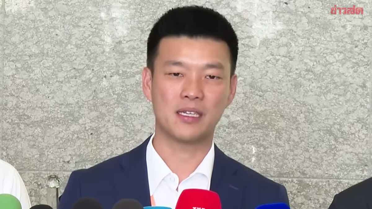 เท้ง เย้ย รัฐบาลสีน้ำเงิน ดูเหมือนเข้มแข็ง แต่เปราะบาง ชี้เหตุผลทำอยู่ไม่ครบเทอม