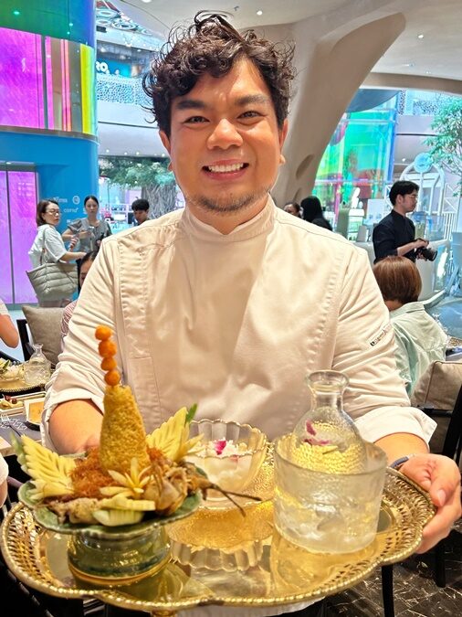 อลังการข้าวแช่ ร้านสรรพรส เครื่องเคียงโบราณ 30 อย่าง
