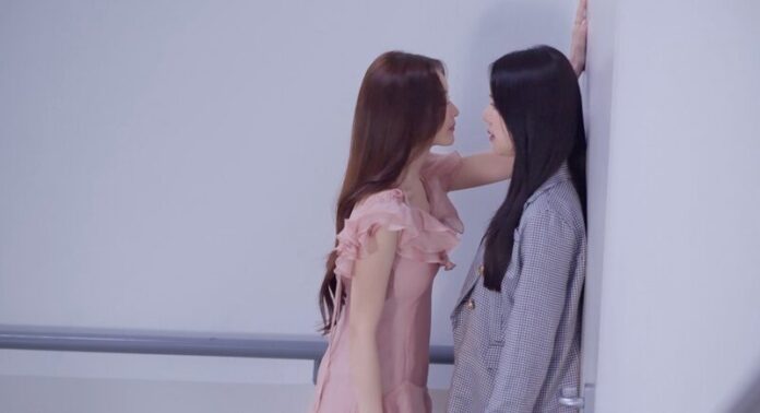 เรื่องย่อ CHASING LOVE พี่เองก็ลำบาก ไนล์-น้ำหวาน พร้อมเสิร์ฟดราม่าหัวใจ