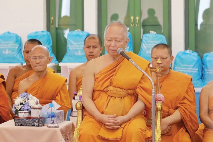 สดจากหน้าพระ