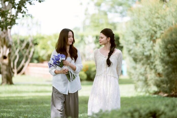 เรื่องย่อ เสน่หาวาโย ฟรีน-เบ็คกี้ สาดเคมีรักต้องห้าม ฝ่ากบฏราชวงศ์