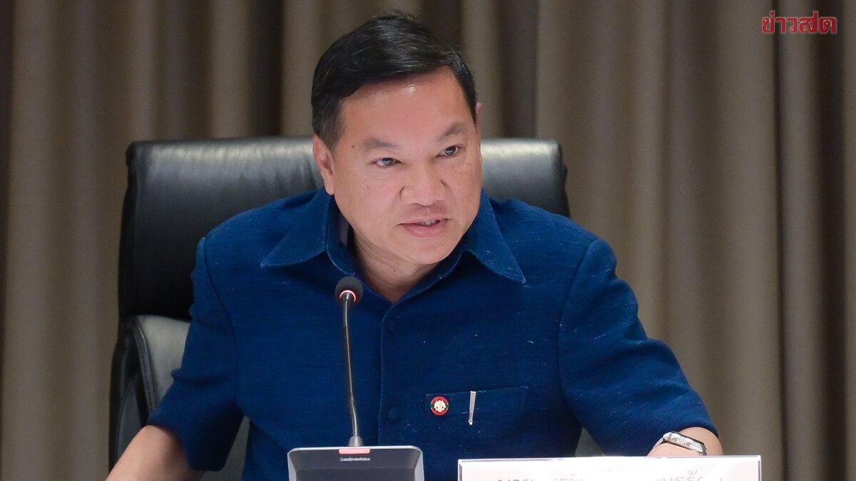 Permanent Secretary of Interior Ministry Discusses Southern Gulf Coast Regional Development Proposal Before Cabinet Mobile Meeting in Songkhla