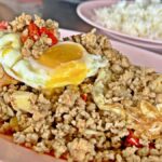 อ้วนผอมสเต๊กจานดาวเทียม ร้านคู่ตำนานตลาดสามย่าน