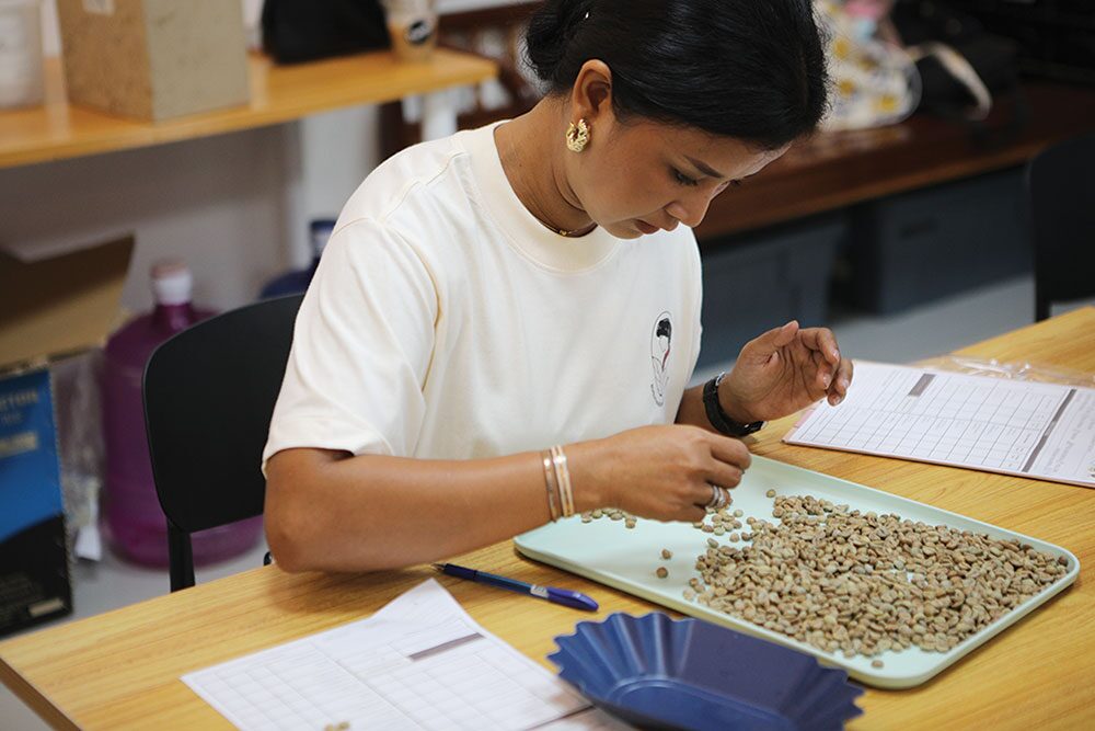 หลาก&หลายเกษตร - พัฒนาเมล็ดกาแฟเมืองเลย รองรับตลาดโรบัสต้าคุณภาพ
