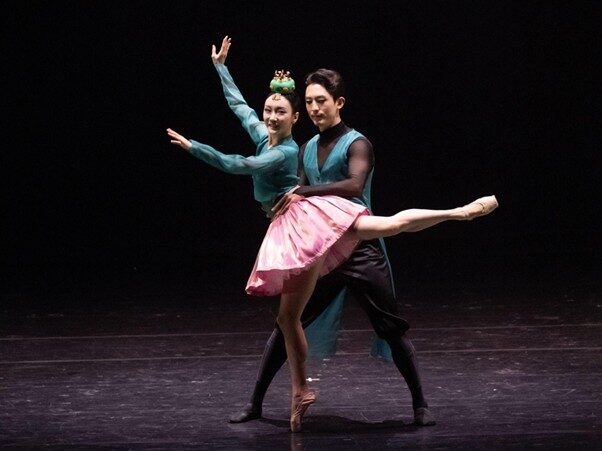 Reviving the Charm of Ancient Joseon in 'GAT': Contemporary Ballet from Korea Opens 'Korea Season 2026'
