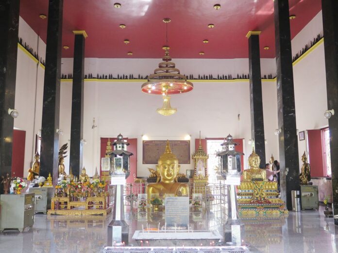 เที่ยววัด-วันหยุด