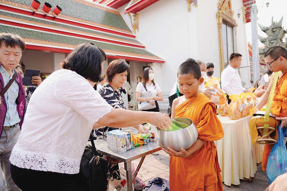 สดจากหน้าพระ - อุทิศถวาย-ใต้ร่มพระบารมี 244 ปี กรุงรัตนโกสินทร์