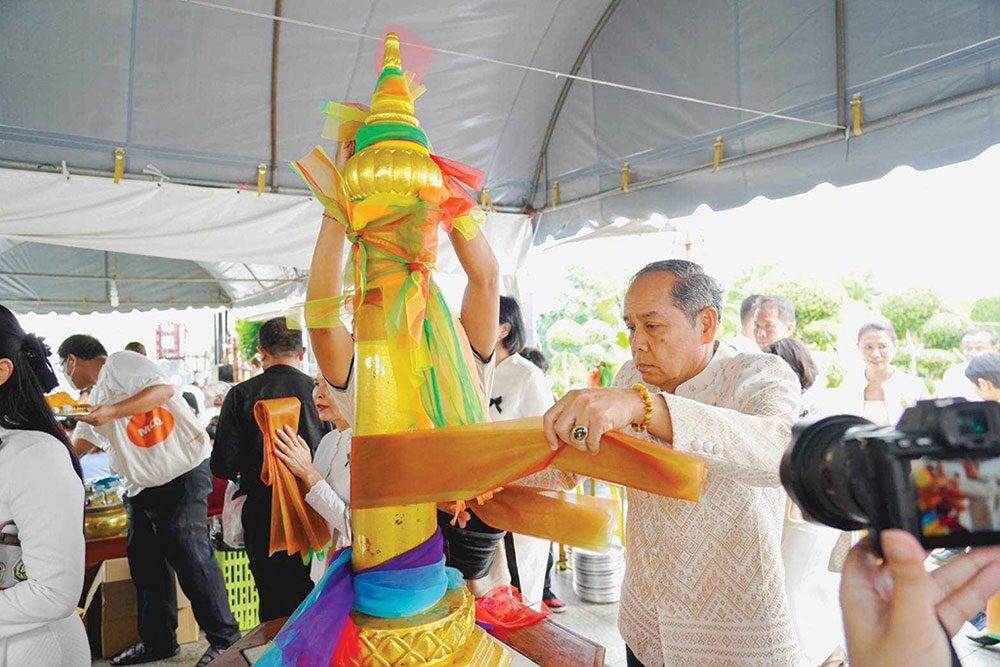 สดจากหน้าพระ - อุทิศถวาย-ใต้ร่มพระบารมี 244 ปี กรุงรัตนโกสินทร์