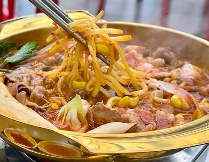 โชซอน ร้านหม้อไฟเกาหลีต้นตำรับ รสเข้มข้นถึงเครื่อง