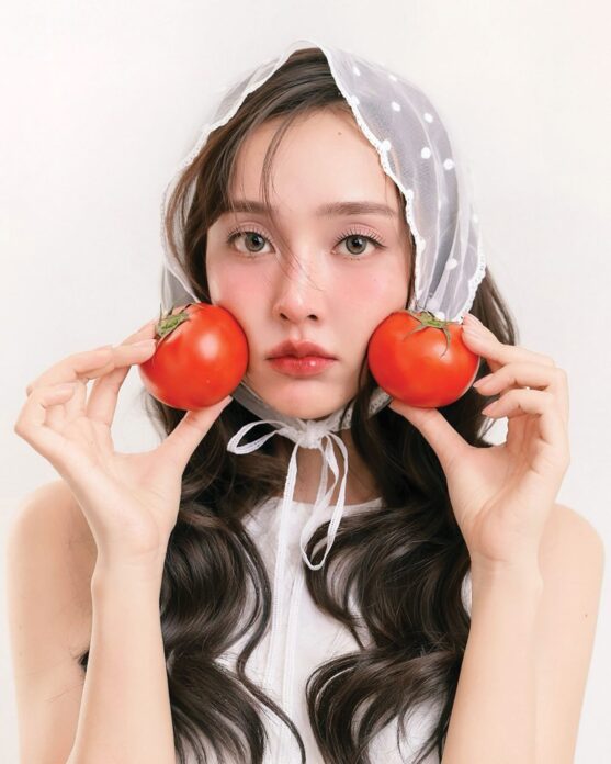 อาทิตย์ใส