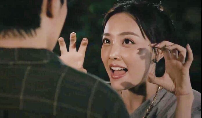 อาทิตย์ใส