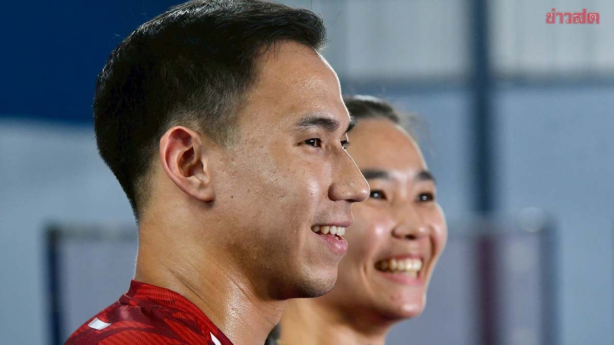 บาส เดชาพล ขนไก่หนุ่มไทย คว้ารางวัล Best Sportmanship จากเพื่อนนักกีฬาแบดมินตัน