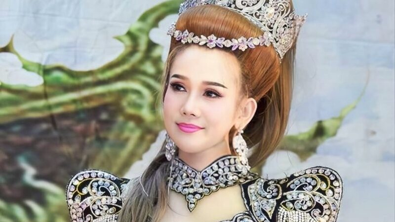 จิ้งหรีดขาว