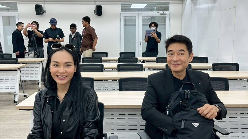 ก้อง สหรัถ