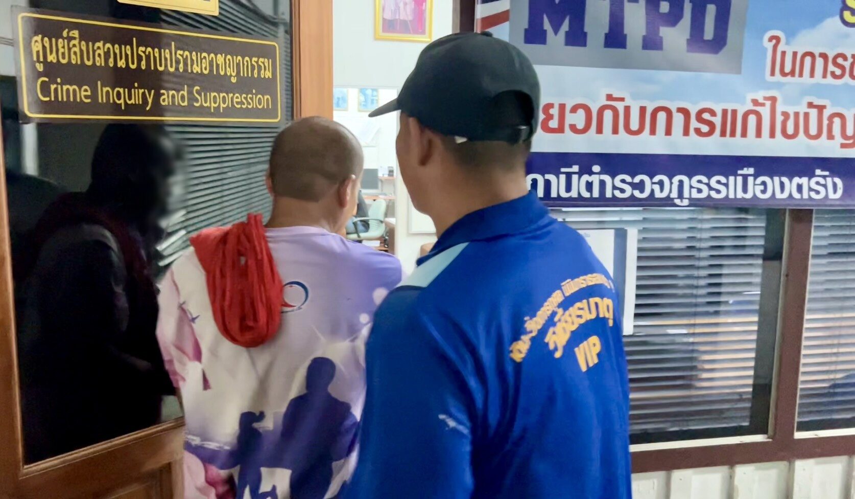 คาดหึงหวงโหด หนุ่มวัย20ปี ถูกจ่อยิงเสียชีวิต ตร.เค้นสอบ ผู้ต้องสงสัย ให้การปฏิเสธ