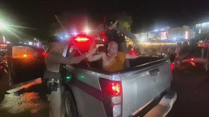 Udon Thani monk defrocked after drunk bar run | News by Thaiger