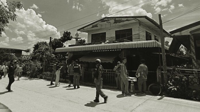พ่อเลี้ยงสุดโหด