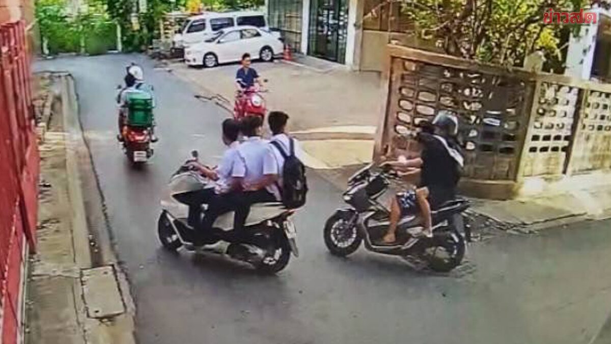รวบ 2 เยาวชนอายุ 14-15 ปี คว้ามีดกะซวกท้อง นักเรียนอาชีวะย่านบึงกุ่ม