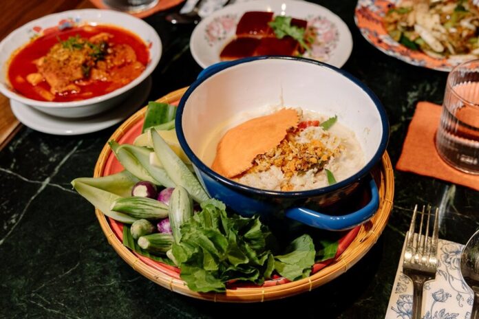 ศรีตราด ที่ห้องของศรี รสแท้ต้นตำรับภาคตะวันออก