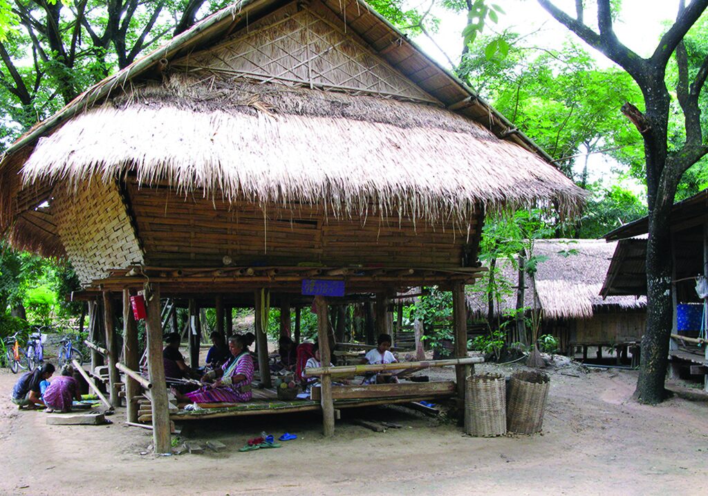 สดจากเยาวชน - สายใยที่โหยหา เรือนโผล่งที่จากลา