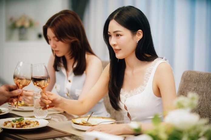 หลิง-ออม ควงคู่ฝ่าดราม่าครอบครัว ปะทะเดือด กิ๊ก สุวัจนี 