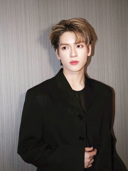อาทิตย์ใส