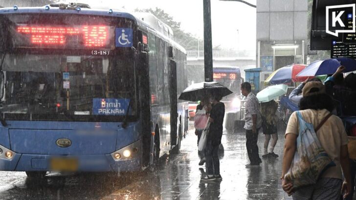 Thailand warns 40 provinces of heavy rain and storms