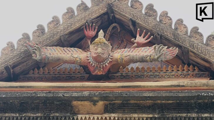 Unique 'Flying Garuda' Sculpture Discovered at Ang Thong Temple Hall